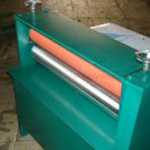 Manual paper pasting machine