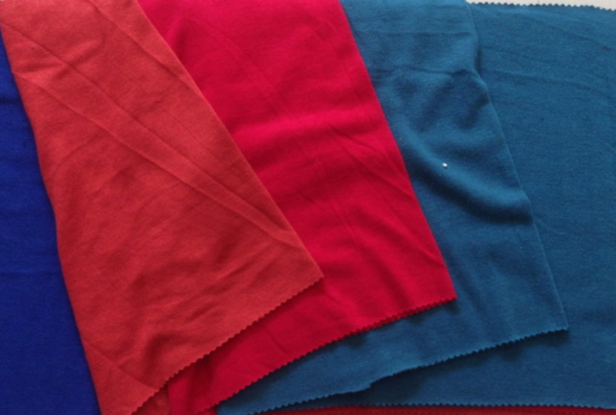 Coarse needle dyed cloth