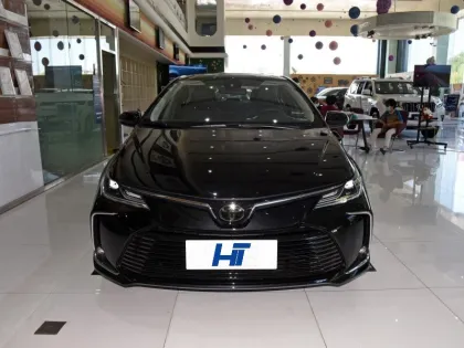 FAW Corolla Hybrid New Energy Electric Vehicle with 5 Seats Compact Sedan Auto Car