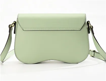 Cute Little Square Bag With Diagonal Shoulder