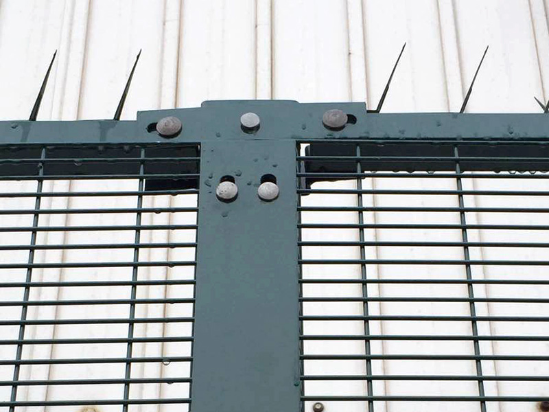Hot dipped galvanized 358 security fence