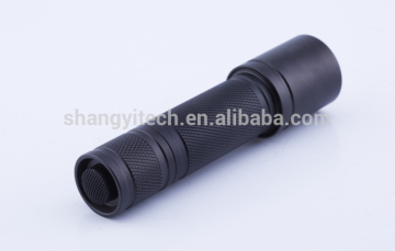 Custom Made Aluminum Led Tactical Weapon Flashlight Mounted On Gun