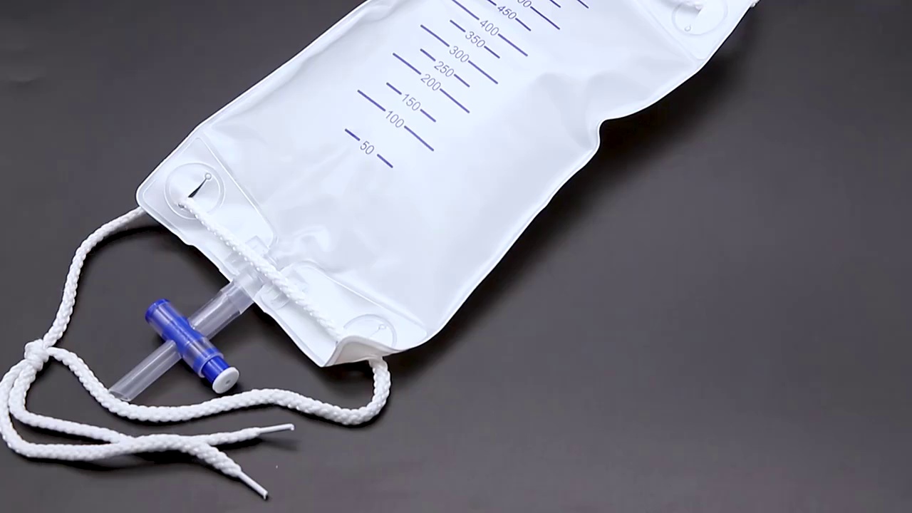 Economic Luxury Urinary Drainage Bag (2000ml T Valve)