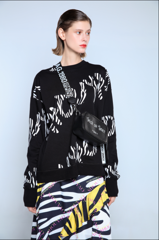 LADIES ROUND NECK SWEATSHIRT