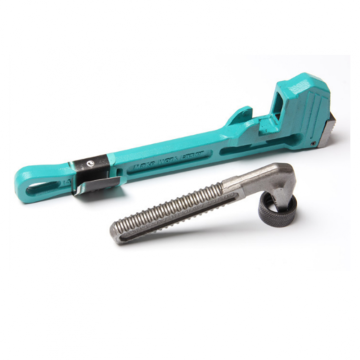 Heavy Duty Pipe Wrench With dipped Handle