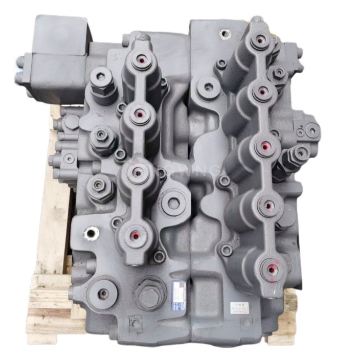 4668220 Hydraulic Main Control Valve For Hitachi