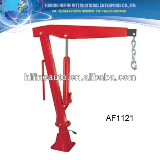 2000LBS Swivelling base Pickup truck crane with cable winch