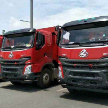 Dongfeng dump truck with high quality cheap price hot sales  8x4  H7 dumping truck chenglong
