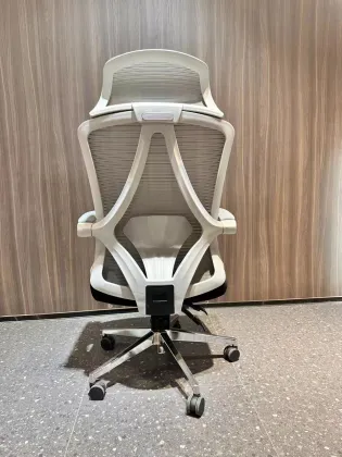 High quality ergonomic chair with footrest reclining chair for staff noon rest leisure chair