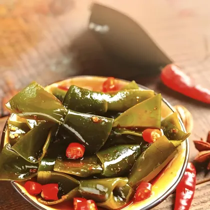 Fragrant braised kelp knot