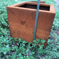 Planteur en métal carré Corten en acier de fleur