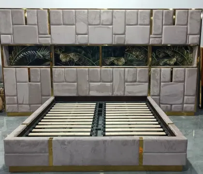 Visionnaire Italian Leather King Bed for Luxurious Master Bedrooms