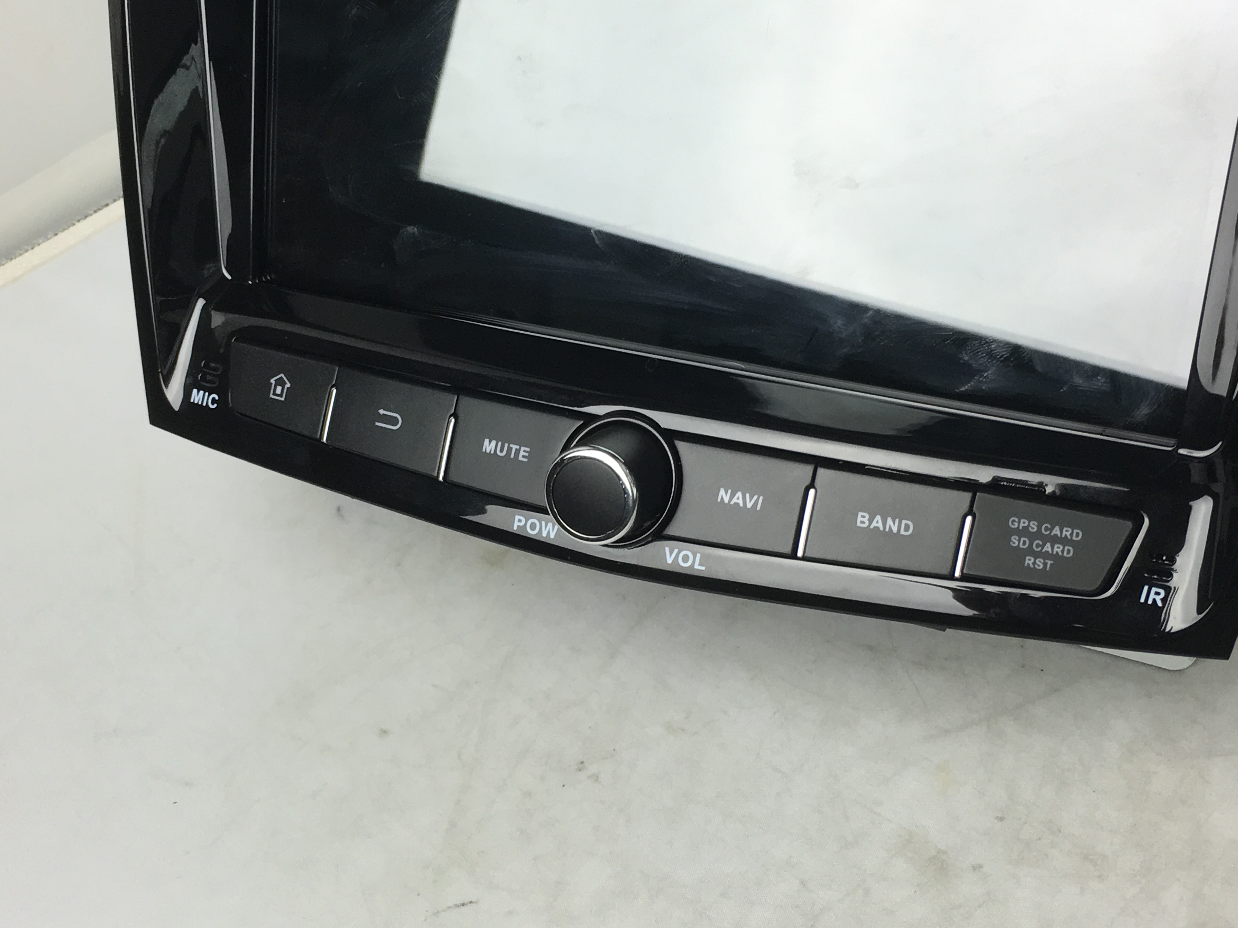 deckless car DVD for Ssangyong Tivolan 2014