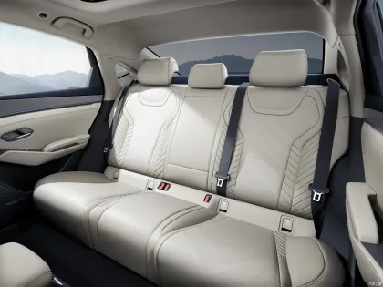 BYD Qin L: Pioneering Fifth Generation DM Technology in New Energy Vehicles