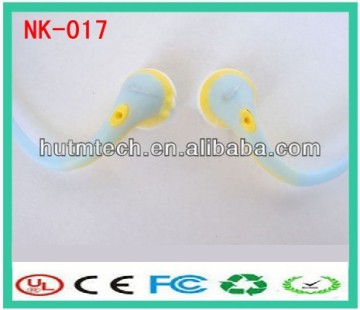 DJ Sports In-ear earphones after brain hanging headphones