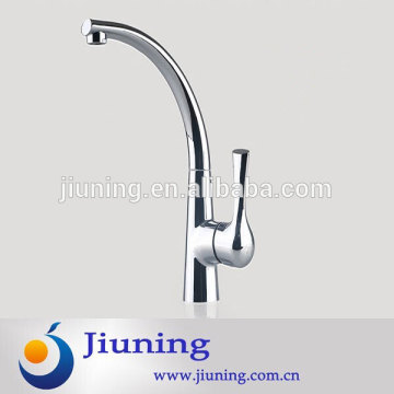 luxury kitchen faucet