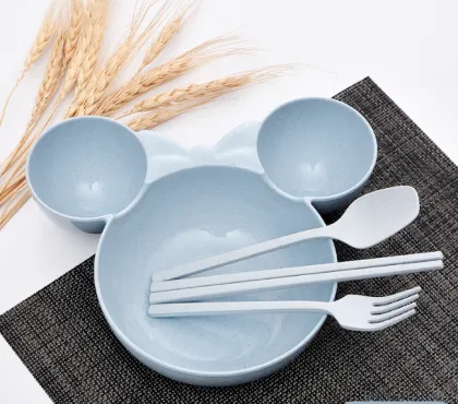 4-Pieces Minnie Mouse Shape Baby Dinnerware