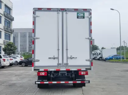 Fukuda Aoling Refrigerated Truck