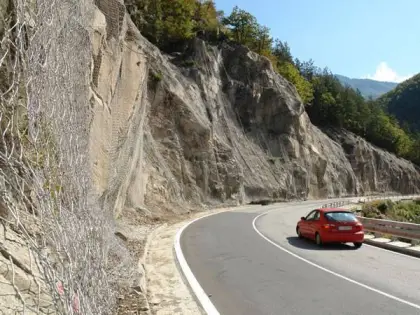 Roadside Wire Mesh netting Barrier