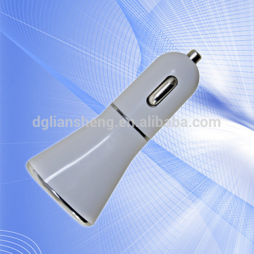 Universal Dual USB Car Charger with 12v Socket for Laptop and Mobile