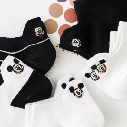 Embroidered Boat Socks with Mickey Mouse Design