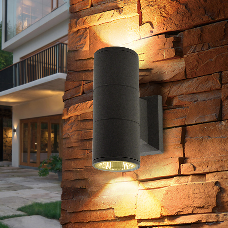 Modern alumínium IP65 kültéri LED fallámpás világítás