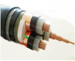 3 الأساسية 0.6 / 1.1KV كابل الطاقة المعزولة XLPE الجهد المنخفض