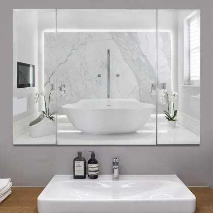 Modern Decorative Three door Bathroom Cabinet With Mirror