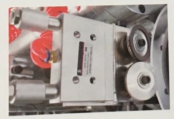 Cardboard thin blade slitter scorer creaser machine