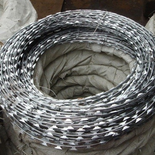 Hot-dipped steel blade barbed razor wire