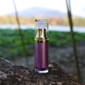 1oz acrylic foundation bottle