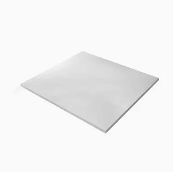 Ultra high molecular weight polyethylene composite liner