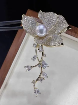 Bohemian brooch