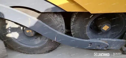 XCMG machines used for paving roads RP603L