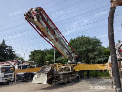 Used Truck-Mounted Concrete Boom Pump XCMG HB58V Price