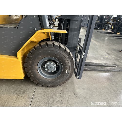 Xcmg 2 ton xcb-p18 forklift pengangkat listrik bekas