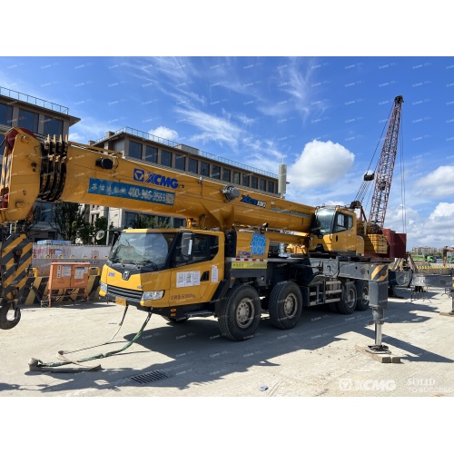 Truk crane tangan kedua xcmg 80 ton xct80l5