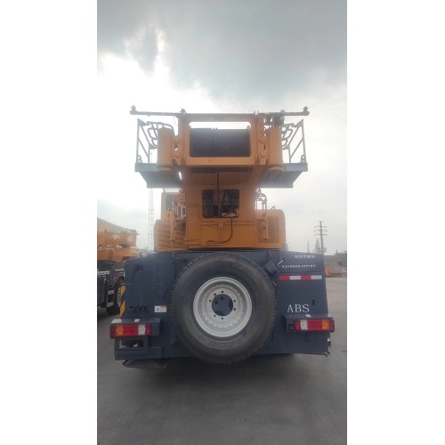 All Terrain Crane XCMG used all terrian crane XCA180L8 Factory