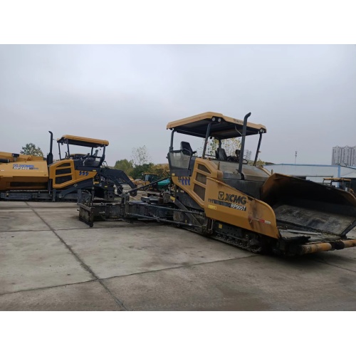 Paver XCMG RP905T yang digunakan