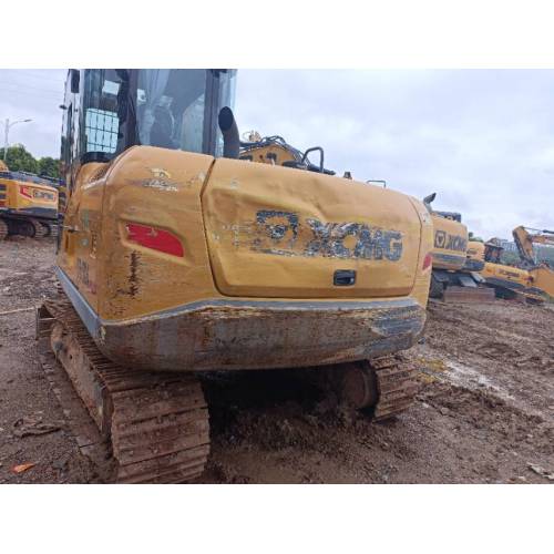 Mini Excavator Uses Used XCMG XE75DA crawler excavator Supplier