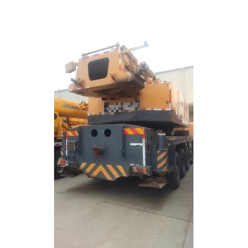 Truck Crane XCMG used truck crane QY130K Factory