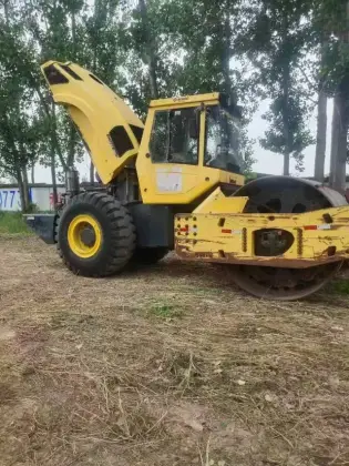 Used Bauma AG BW226DH-4 single steel roller