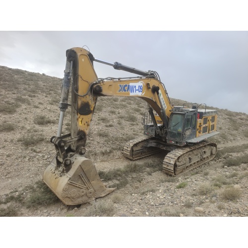 Bekas excavator crawler xcmg xe750g