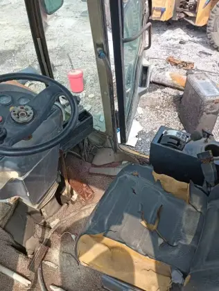 Used Shantui SR22 tire roller
