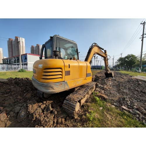 Used XCMG XE60CA crawler excavator