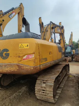 Used XCMG XE215DA crawler excavator