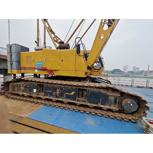 Digunakan XCMG XGC85 Crawler Crane