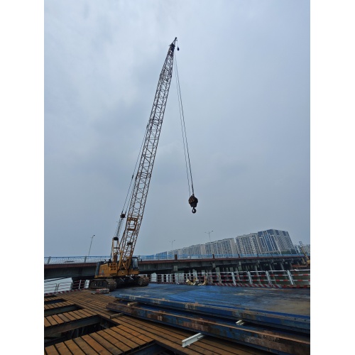 Used Crawler Crane Used XCMG XGC85 crawler crane Supplier