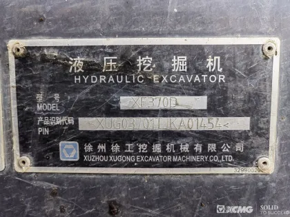 XCMG used Digger Machinery crawler excavator XE370D