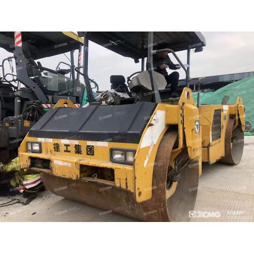 Το XCMG χρησιμοποίησε το XD131E Double Drum Road Roller